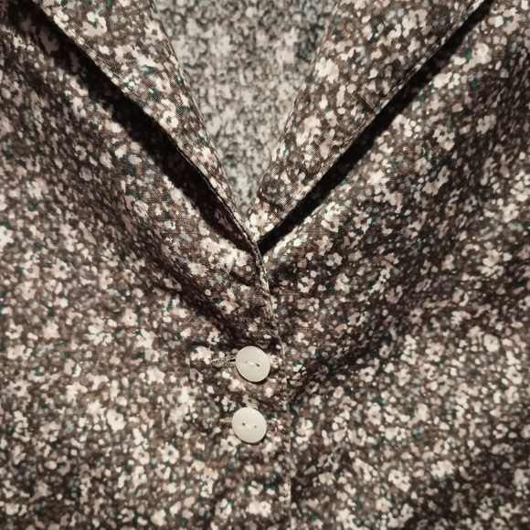 Eddie Bauer Stretch Wrinkle Resistant Button Up Country Floral Camp Shirt Top L - Picture 7 of 7